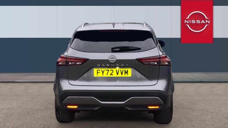 Nissan Qashqai 1.3 DiG-T MH N-Connecta 5dr Petrol Hatchback